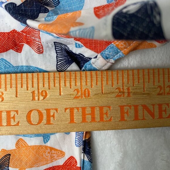 J.Crew Men Size Medium Fish All Over Graphic Print Style AU528 Button Shirt - Picture 10 of 13